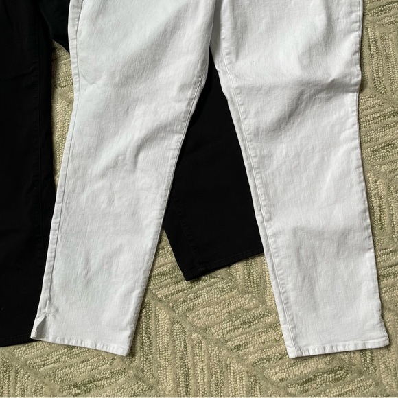 NYDJ Bundle of Two Pairs White Black Curves 360 Denim Pants Jeans Casual - Picture 3 of 12